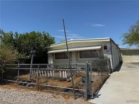 1424 Winters Cir, Bullhead City, AZ 86442
