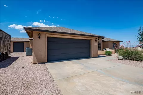 10251 N Mano Dr, Kingman, AZ 86401