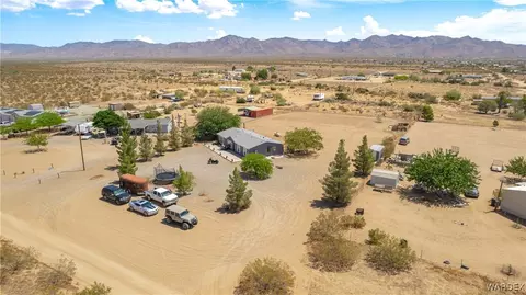 3784 N Maverick Rd, Golden Valley, AZ 86413