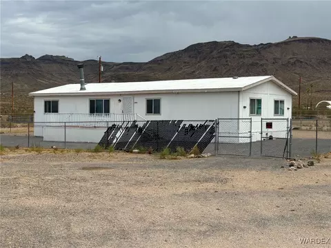 2474 S Mohave Trl, Golden Valley, AZ 86413