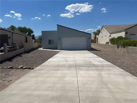 3743 Oro Ave, Bullhead City, AZ 86442