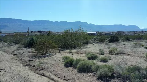 350 E Stanton Dr, Meadview, AZ 86444 photo 2