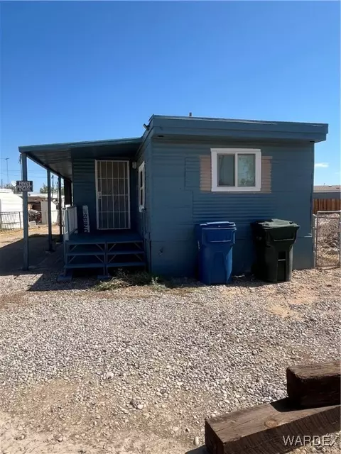 1800 Rollando Dr, Bullhead City, AZ 86442