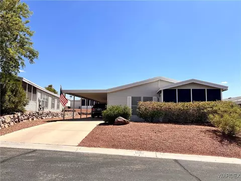 2350 Adobe Rd #122, Bullhead City, AZ 86442