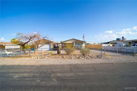 1818 Surf And Sand Dr, Bullhead City, AZ 86442