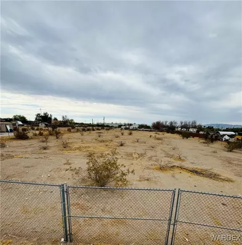 1570 E Los Gauchos Rd, Fort Mohave, AZ 86426
