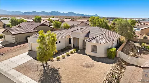 2668 Edgewater Dr, Bullhead City, AZ 86442