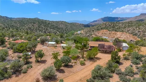 271 S Knight Creek Rd, Kingman, AZ 86401