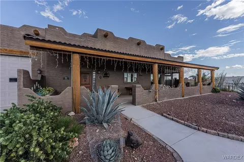 14068 S Ashurst Dr, Yucca, AZ 86438