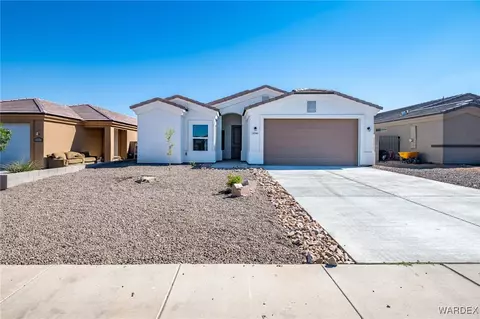 3546 N Lomita St, Kingman, AZ 86409