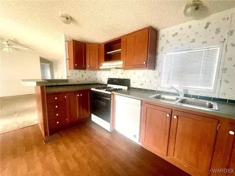 1180 E Jagerson Ave, Kingman, AZ 86409 photo 8
