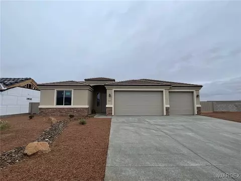 4207 Clay Springs Ave, Kingman, AZ 86401