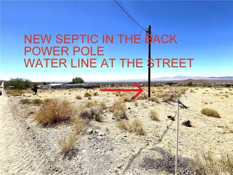 000 N Jesmond Dr, Dolan Springs, AZ 86441
