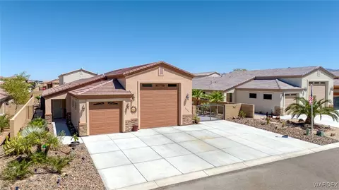 2575 E Pawnee Trl, Fort Mohave, AZ 86426
