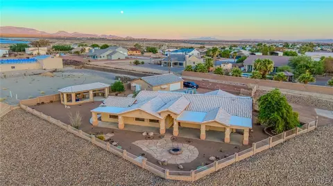 2339 E Arapaho Rd, Fort Mohave, AZ 86426