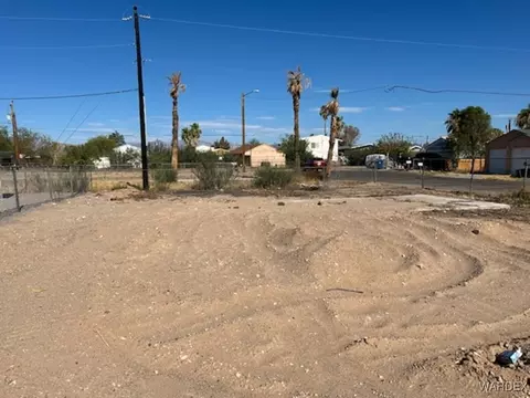 1820 Del Norte Dr, Bullhead City, AZ 86442