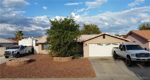 5718 Sunrise Dr, Fort Mohave, AZ 86426