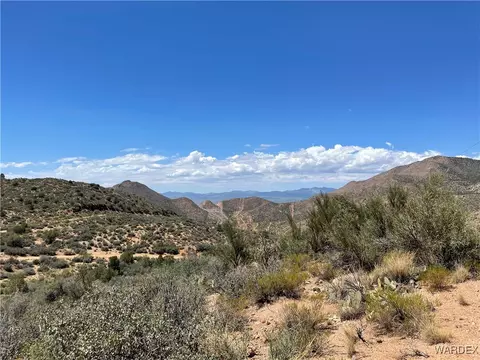 20 E Acres E Willow Creek Rd, Kingman, AZ 86401