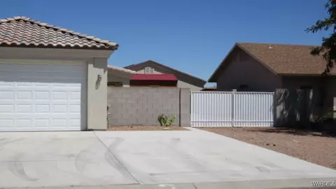 3355 E Rusty Spur Ave, Kingman, AZ 86409 photo 3