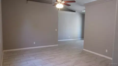3355 E Rusty Spur Ave, Kingman, AZ 86409 photo 4