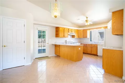 3757 E Packard Ave, Kingman, AZ 86409 photo 10