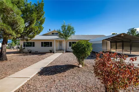 3158 E Mcvicar Ave, Kingman, AZ 86409
