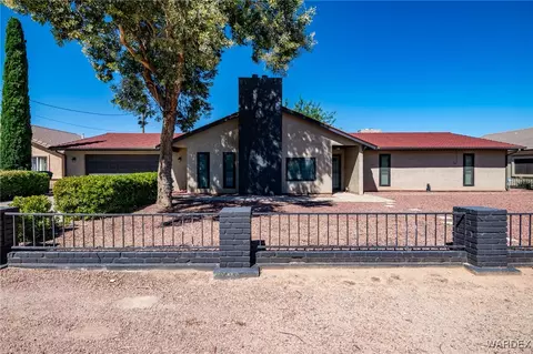 3601 N Burbank St, Kingman, AZ 86409