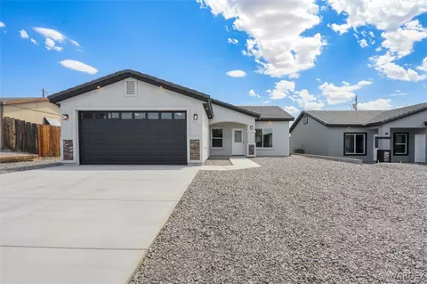 4392 Puerto Verde Dr, Fort Mohave, AZ 86426