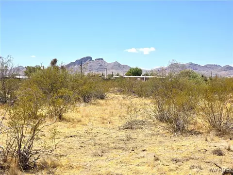 00 S Cibola Rd, Golden Valley, AZ 86413