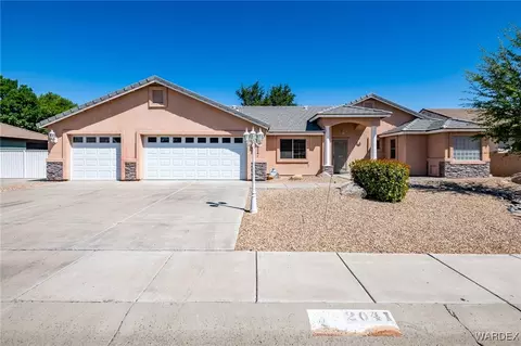 2041 Gene Autry Dr, Kingman, AZ 86409