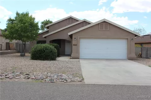 2755 N Tanner St, Kingman, AZ 86401