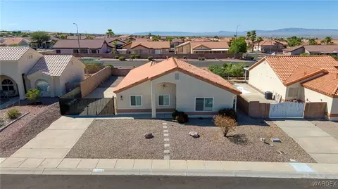 2340 Ryan Way, Bullhead City, AZ 86442
