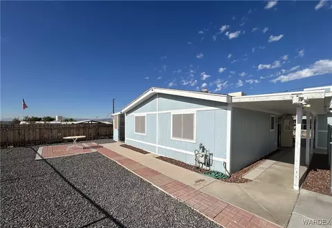2191 Newport Dr, Bullhead City, AZ 86442