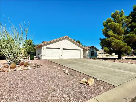 2382 Pueblo Dr, Kingman, AZ 86401