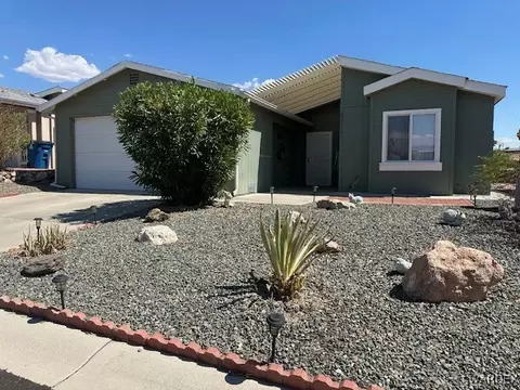 2514 Hillcrest Park Dr, Bullhead City, AZ 86429