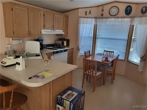 2080 E Lass Ave, Kingman, AZ 86409 photo 2