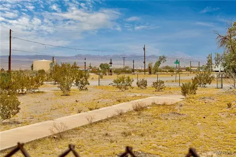 1380 E Sierra Rd, Fort Mohave, AZ 86426
