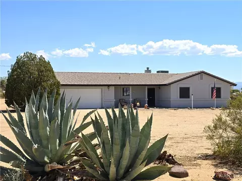 508 S Santa Cruz Rd, Golden Valley, AZ 86413