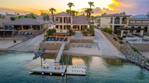 4458 Bourbon St, Needles, CA 92363