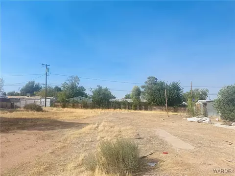 3824 E Devlin Ave, Kingman, AZ 86409 photo 6