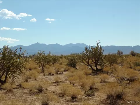 5711 N Eric Dr, Kingman, AZ 86401