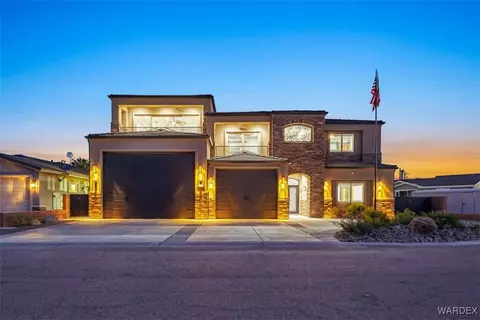 537 E A St, Mohave Valley, AZ 86440