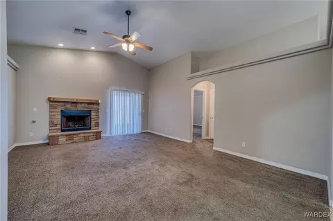 3907 E Nicole Ave, Kingman, AZ 86409 photo 4