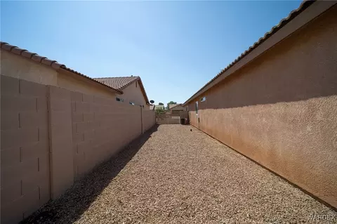 3907 E Nicole Ave, Kingman, AZ 86409 photo 3