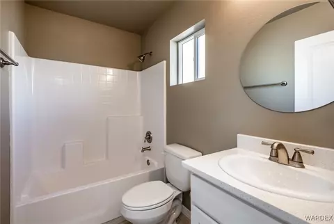 3182 E Snavely Ave, Kingman, AZ 86409 photo 9