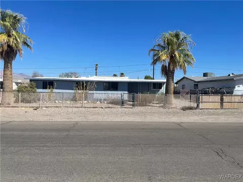 1179 Gemstone Ave, Bullhead City, AZ 86442