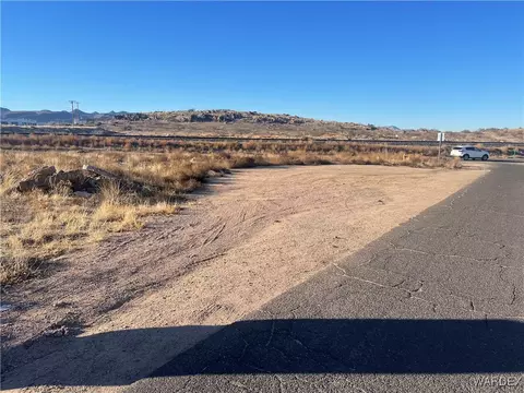 3015 N Alpha St, Kingman, AZ 86401