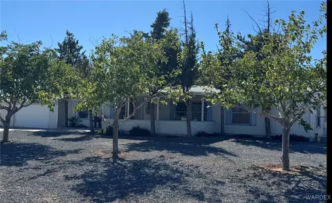 3615 N Neptune Way, Golden Valley, AZ 86413