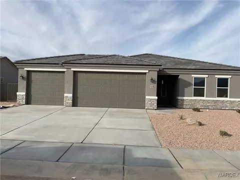 3489 E Double O Dr, Kingman, AZ 86409