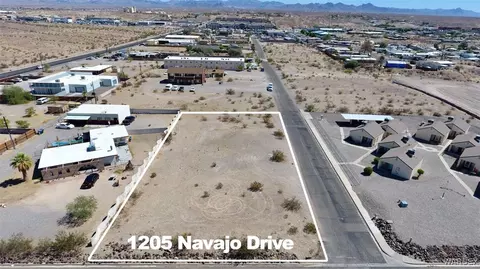 1205 Navajo Dr, Bullhead City, AZ 86442